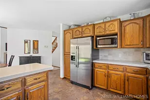 6801 Wildwood Dr, West Olive, MI 49460 - Photo 18