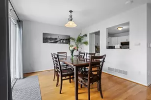 584 Liberty Pointe Dr, Ann Arbor, MI 48103 - Photo 14