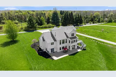 8115 Hanna Lake Avenue SE, Caledonia, MI 49316 - Photo 2