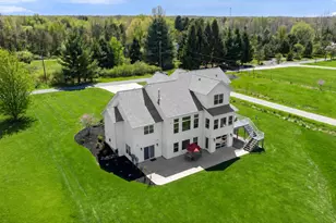 8115 Hanna Lake Ave SE, Caledonia, MI 49316 - Photo 2