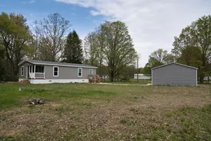 370 68th St, South Haven, MI 49090 - Photo 24