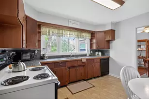 1249 Levant St, Jackson, MI 49203 - Photo 38