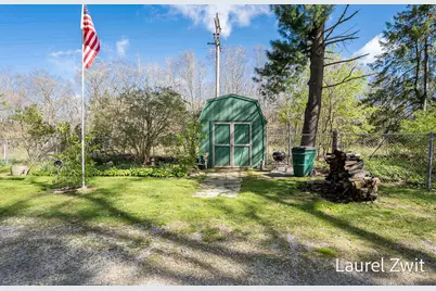 9189 Cook Street, Montague, MI 49437 - Photo 8