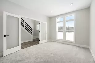 13059 Pine Glen Dr, Grand Haven, MI 49417 - Photo 32