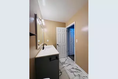 7640 Woodview Street #1, Westland, MI 48185 - Photo 8