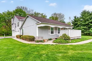 3401 Big Bend Bend, Kalamazoo, MI 49048 - Photo 2