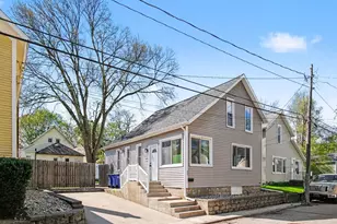 25 Mack Ave NE, Grand Rapids, MI 49503 - Photo 2
