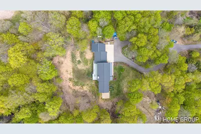 6467 118th Avenue, Fennville, MI 49408 - Photo 8