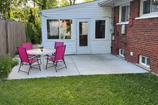 1720 Avondale Ave, Ann Arbor, MI 48103 - Photo 20