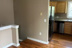 864 Carrier Creek Blvd NE, Grand Rapids, MI 49503 - Photo 6