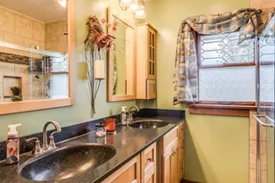 15 Pioneer St, Battle Creek, MI 49015 - Photo 18
