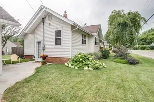 15 Pioneer St, Battle Creek, MI 49015 - Photo 28