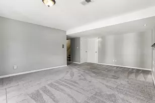 5926 Coddington Ln, Kalamazoo, MI 49009 - Photo 20