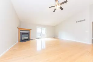 430 Cottonwood Ln, Saline, MI 48176 - Photo 6
