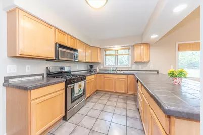 430 Cottonwood Lane #6, Saline, MI 48176 - Photo 2