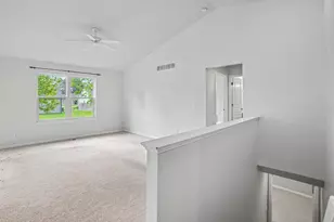 7117 Venice Dr, Portage, MI 49024 - Photo 10