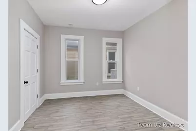 1140 Cromwell Avenue SE, Grand Rapids, MI 49507 - Photo 8
