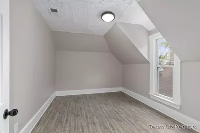 1140 Cromwell Avenue SE, Grand Rapids, MI 49507 - Photo 16