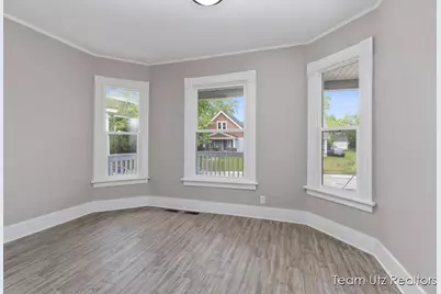 1140 Cromwell Avenue SE, Grand Rapids, MI 49507 - Photo 10