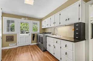 2335 Breton Rd SE, Grand Rapids, MI 49546 - Photo 14