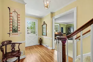 2335 Breton Rd SE, Grand Rapids, MI 49546 - Photo 4