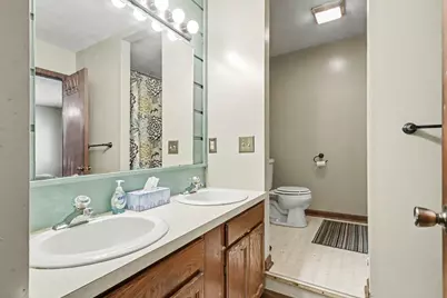 6002 Bishop Road, Lansing, MI 48911 - Photo 10