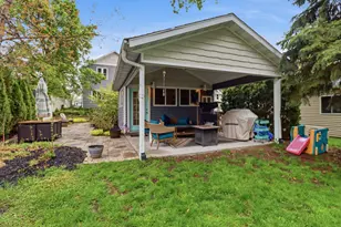 1012 Pearl St, Saint Joseph, MI 49085 - Photo 56