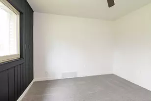 38338 64th Ave, Paw Paw, MI 49079 - Photo 16