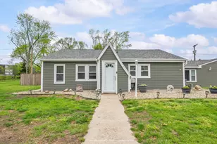 315 Dunham Ave, Saint Joseph, MI 49085 - Photo 2