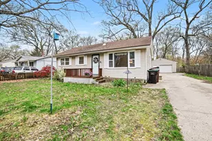2492 Wesley Ave, Muskegon, MI 49442 - Photo 2