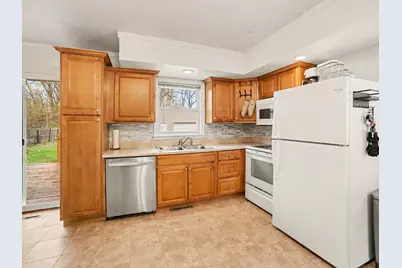 2492 Wesley Avenue, Muskegon, MI 49442 - Photo 8