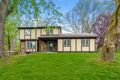 5814 Scenic Way Drive, Kalamazoo, MI 49009 - Photo 1