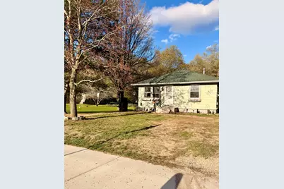 822 Mechanic Street, Big Rapids, MI 49307 - Photo 2