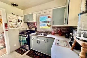 822 Mechanic St, Big Rapids, MI 49307 - Photo 8
