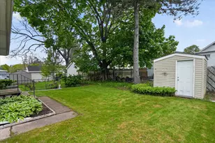 828 Fleming Ave, Jackson, MI 49202 - Photo 30