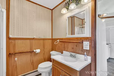 521 W Court Street, Hastings, MI 49058 - Photo 24