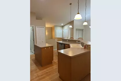 61015 Evergreen Court, South Lyon, MI 48178 - Photo 12