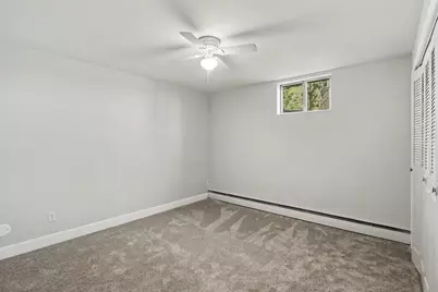 468 Crooked Lake Drive W, Kalamazoo, MI 49009 - Photo 16