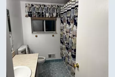 7356 Hedgerow Court, Canton, MI 48187 - Photo 14