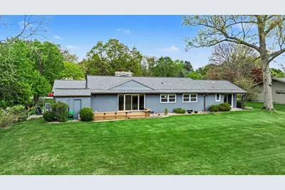 4304 Sunnybrook Drive, Kalamazoo, MI 49008 - Photo 2
