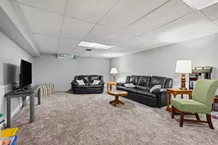4304 Sunnybrook Dr, Kalamazoo, MI 49008 - Photo 36