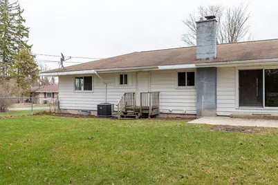 202 W Maple, Scottville, MI 49454 - Photo 10