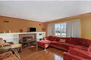 19954 Woodcrest St, Harper Woods, MI 48225 - Photo 2