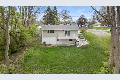 2037 Lakeview Drive, Brooklyn, MI 49230 - Photo 48