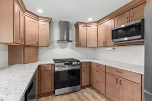 2037 Lake View Dr, Brooklyn, MI 49230 - Photo 18