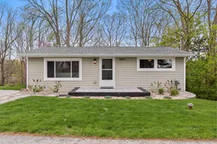 2037 Lake View Dr, Brooklyn, MI 49230 - Photo 38