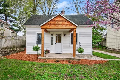 416 Marietta Street NE, Grand Rapids, MI 49505 - Photo 2