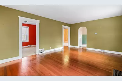 1215 Loeser Avenue, Jackson, MI 49203 - Photo 8