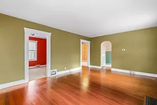 1215 Loeser Ave, Jackson, MI 49203 - Photo 8
