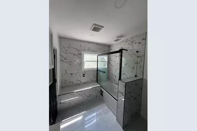 16210 Inverness Street, Detroit, MI 48221 - Photo 12